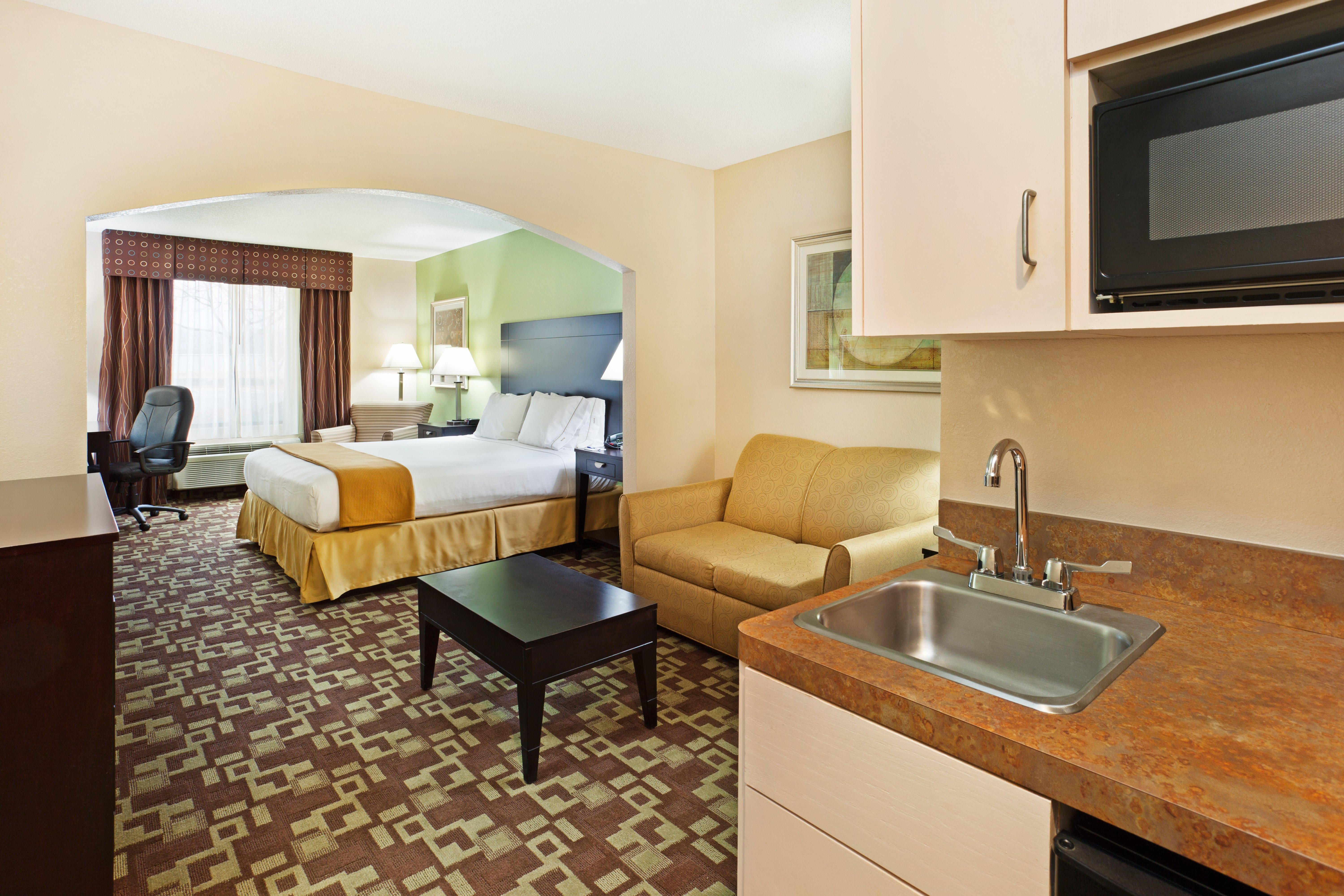 Holiday Inn Express & Suites Reidsville By Ihg Eksteriør billede